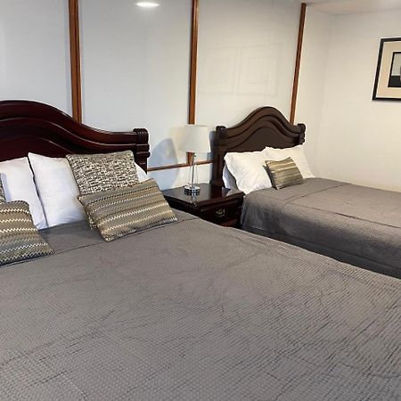 Hospedaje En Quito Norte, Apartamento & Suite Independientes Ngoại thất bức ảnh