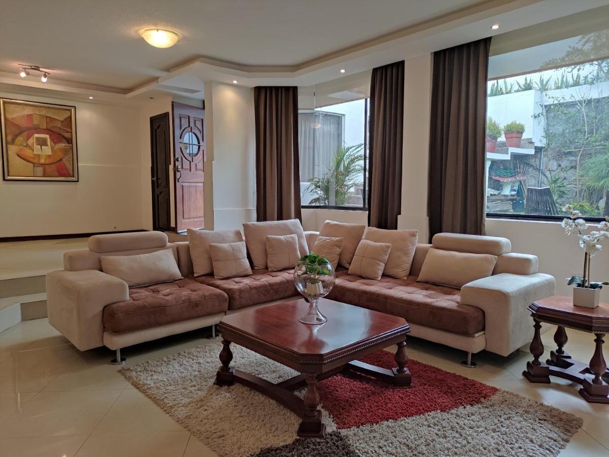 Hospedaje En Quito Norte, Apartamento & Suite Independientes Ngoại thất bức ảnh