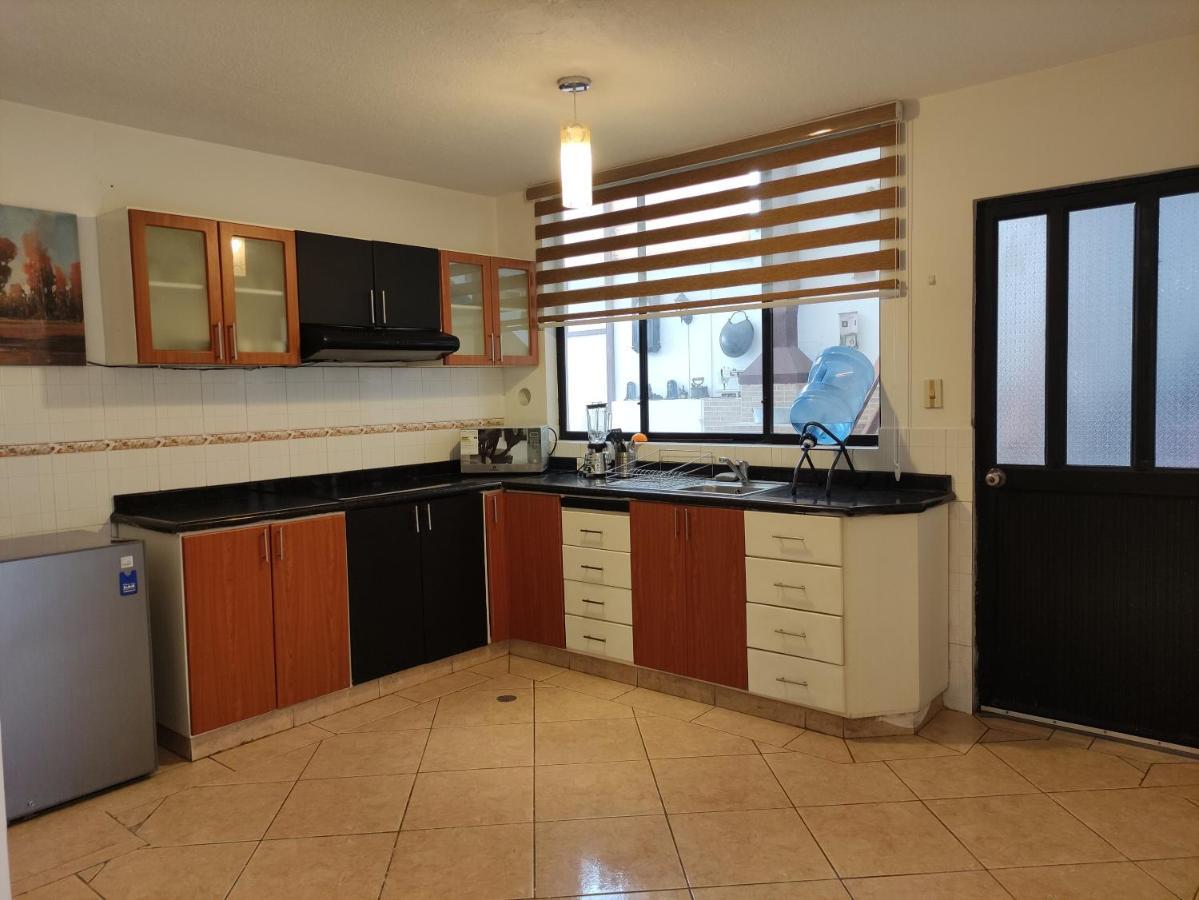 Hospedaje En Quito Norte, Apartamento & Suite Independientes Ngoại thất bức ảnh