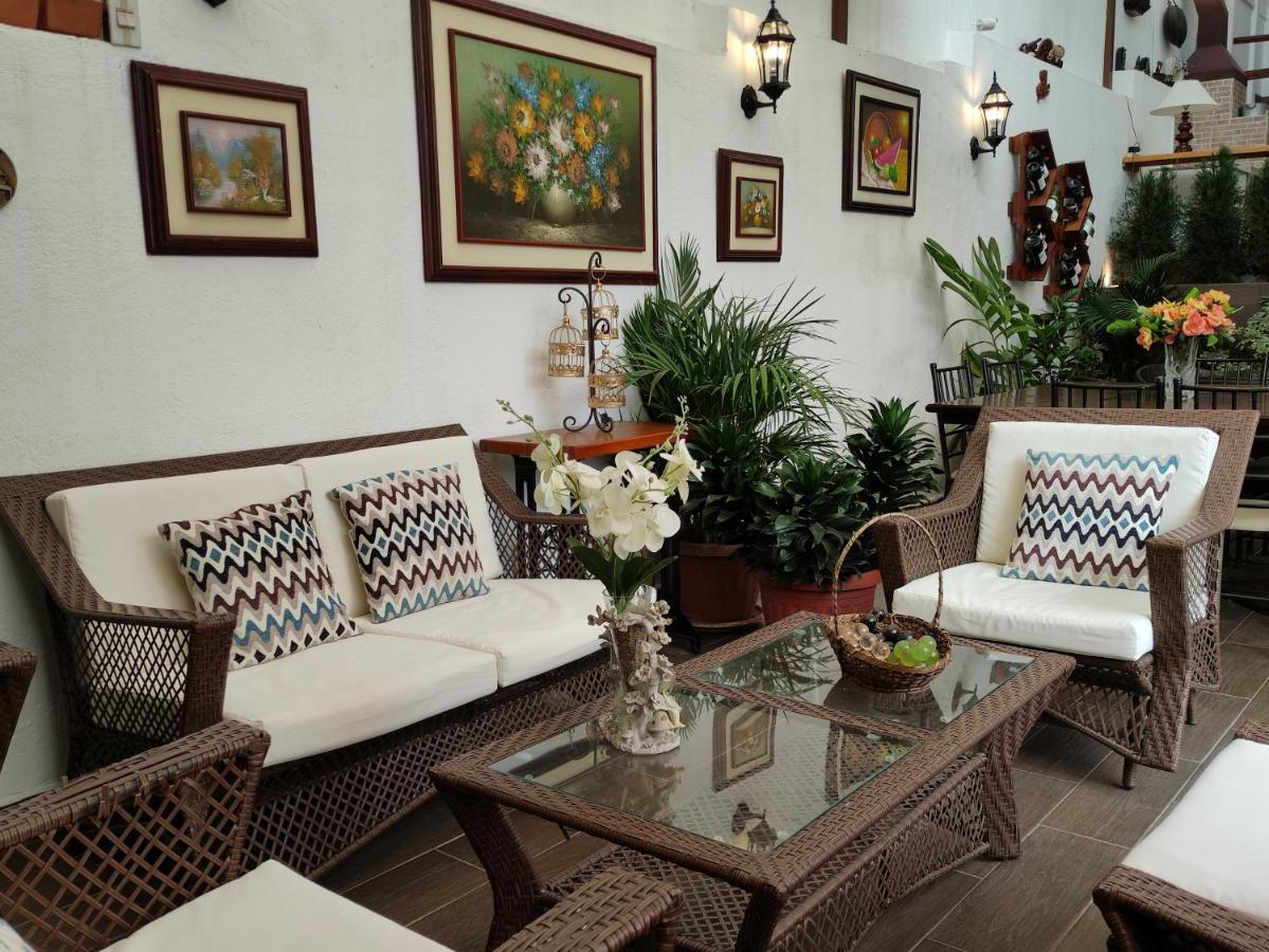 Hospedaje En Quito Norte, Apartamento & Suite Independientes Ngoại thất bức ảnh