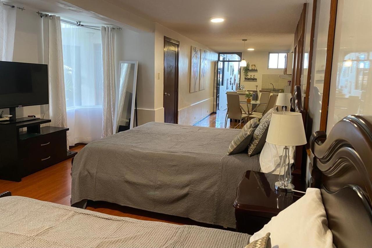 Hospedaje En Quito Norte, Apartamento & Suite Independientes Ngoại thất bức ảnh